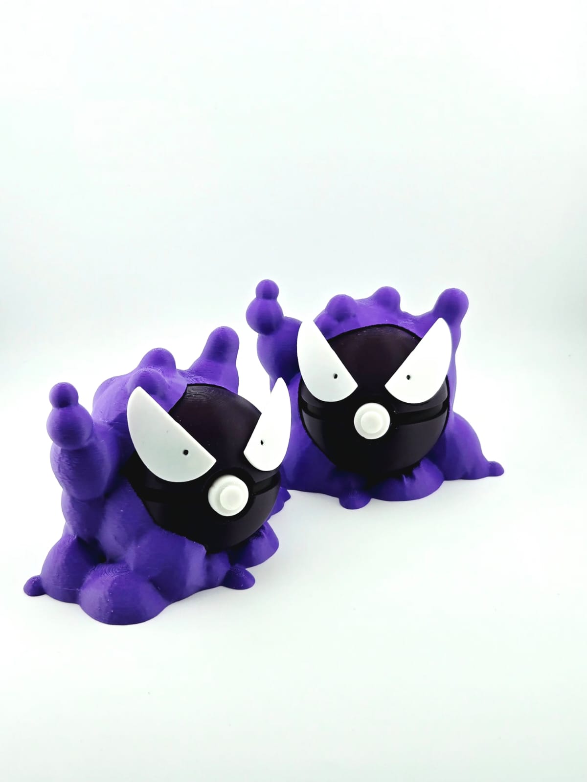 Gastly poke ball